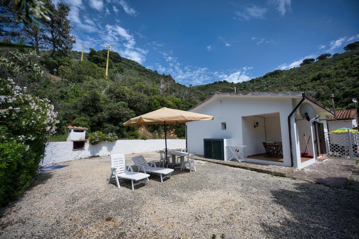 Alloggi Del Mirto A Morcone - Goelba Capoliveri  Eksteriør bilde