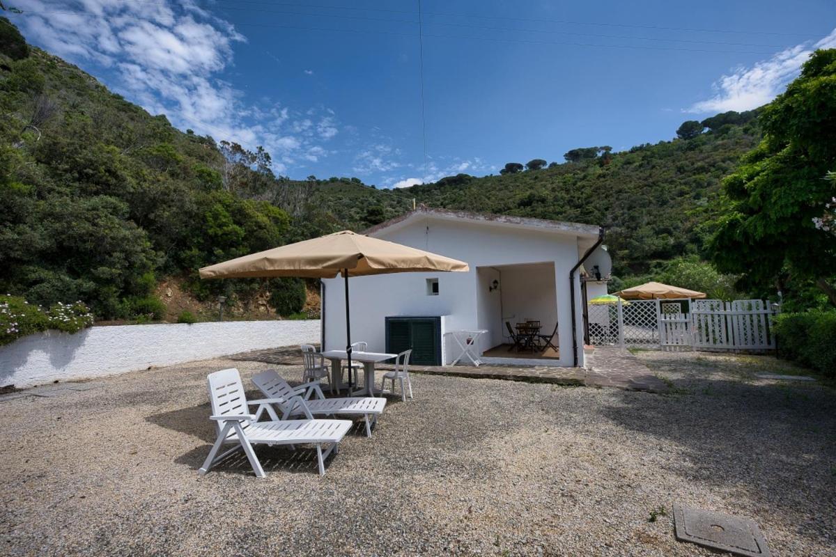 Alloggi Del Mirto A Morcone - Goelba Capoliveri  Eksteriør bilde